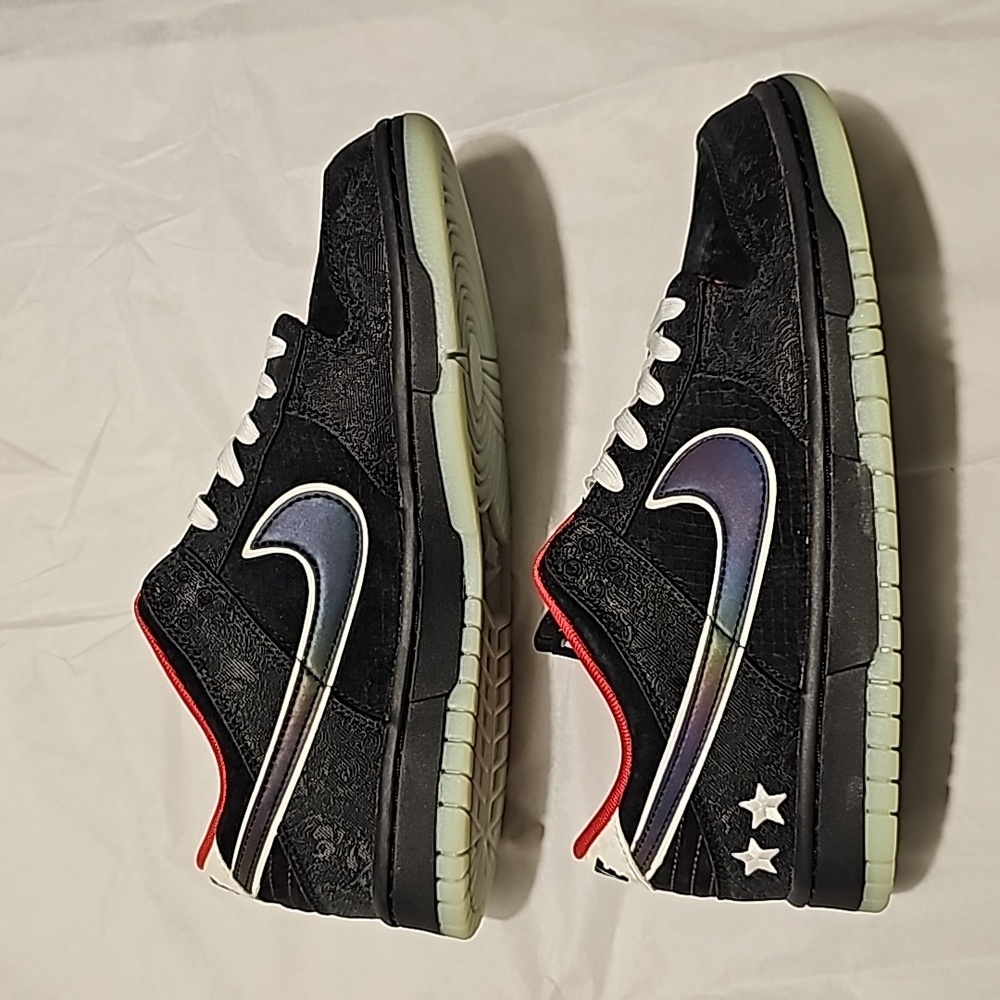 Nike - Picture 4 of 10
